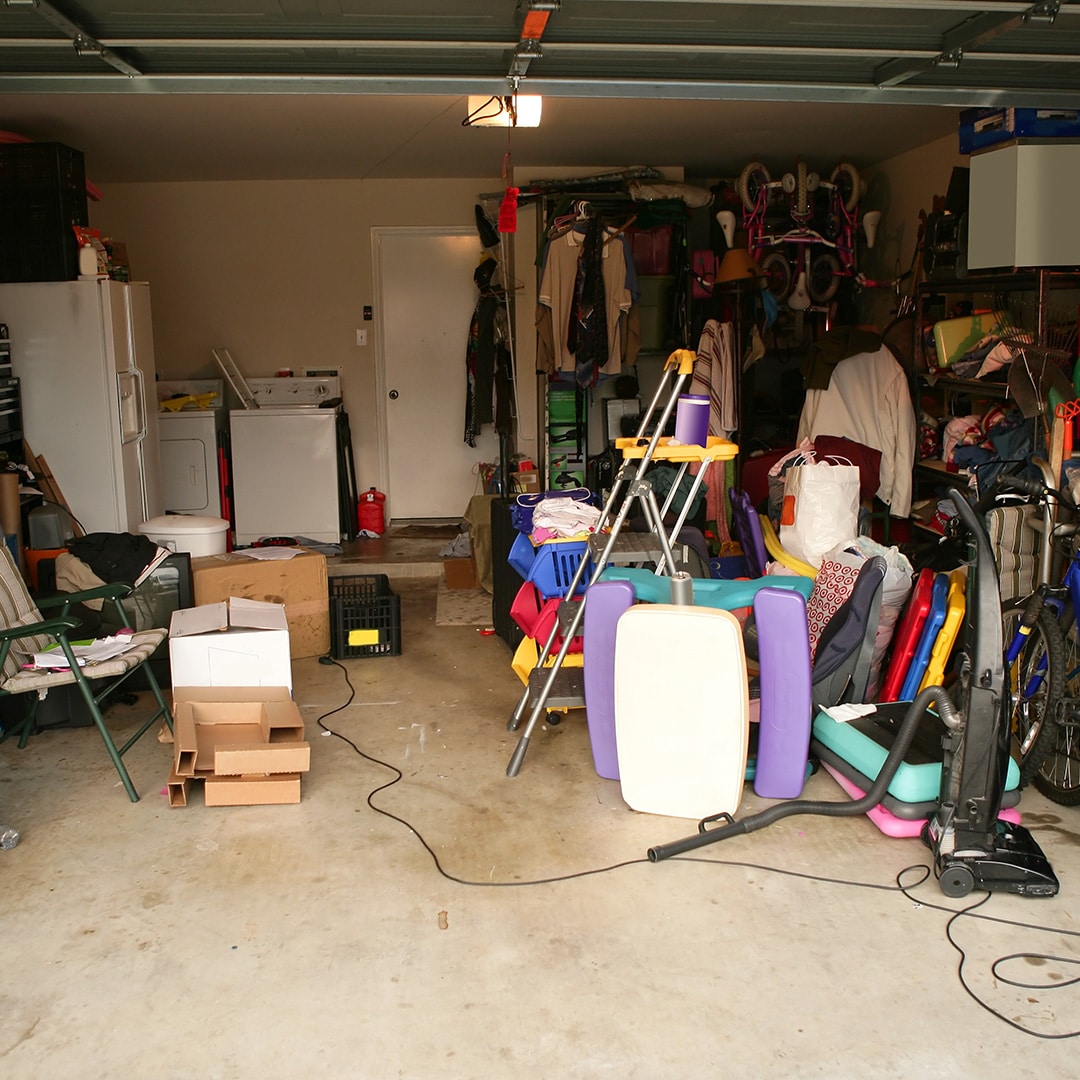 Clean Your Garage How to Do an Efficient Cleanout