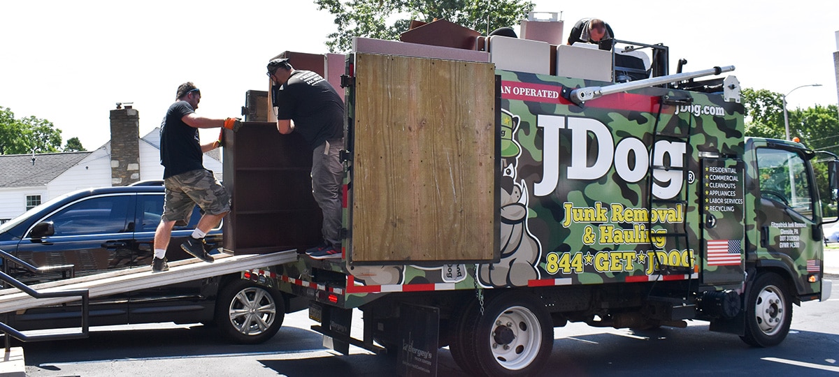How Is Junk Removal in Real Estate Business?